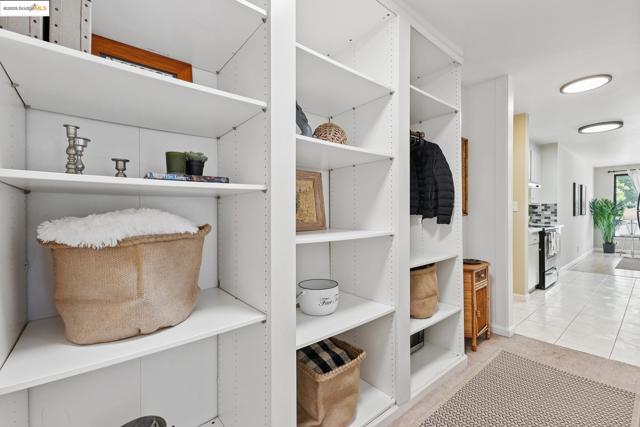 2632 Warring St, Berkeley CA: https://media.crmls.org/mediaz/ddff4649-f442-43bf-b1c6-da8d874245b3.jpg