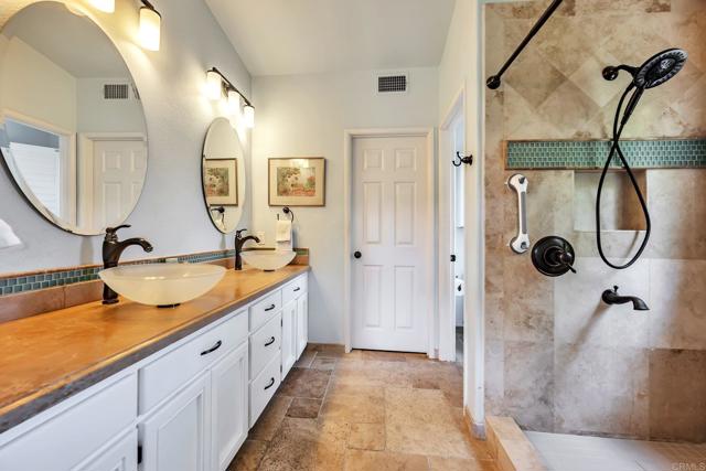 6847 Adolphia Dr., Carlsbad CA: https://media.crmls.org/mediaz/de00f5b1-4dda-406b-a9bd-423a199392d2.jpg