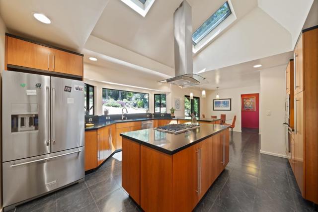 170 Fox Run, Los Gatos CA: https://media.crmls.org/mediaz/de02159b-2a8a-4469-91b4-6db0dba9b3cf.jpg