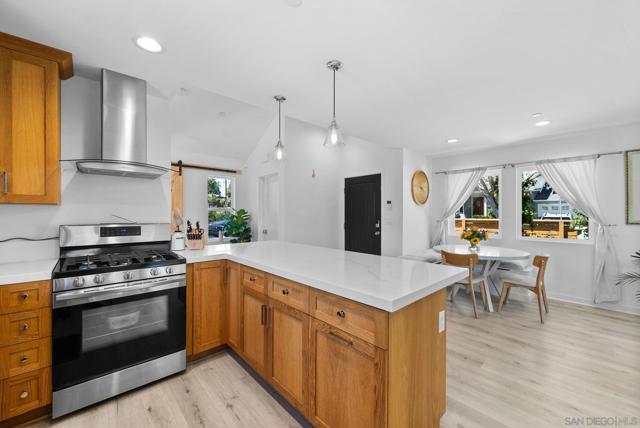 4865 39th Street, San Diego CA: https://media.crmls.org/mediaz/de03f4af-aa69-46de-9eb4-62173f7c0c87.jpg
