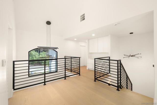 15032 Heath Dr, Poway CA: https://media.crmls.org/mediaz/de0476a3-2455-4ffd-a25f-96842c00a323.jpg