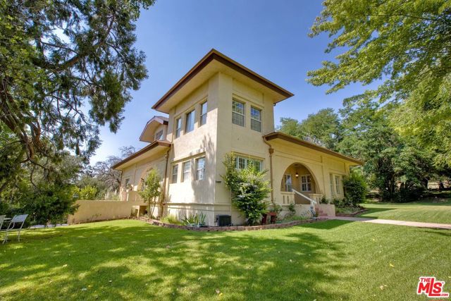 20121 Highway 76, Pauma Valley CA: https://media.crmls.org/mediaz/de06847e-df87-44aa-b616-548027d05808.jpg