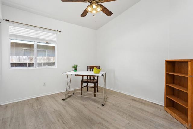 1150 ALOE CT., San Marcos CA: https://media.crmls.org/mediaz/de06f8f4-1748-4804-8abf-735cc09a92ca.jpg