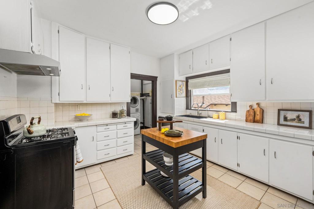 MLS #250034958SD image #11