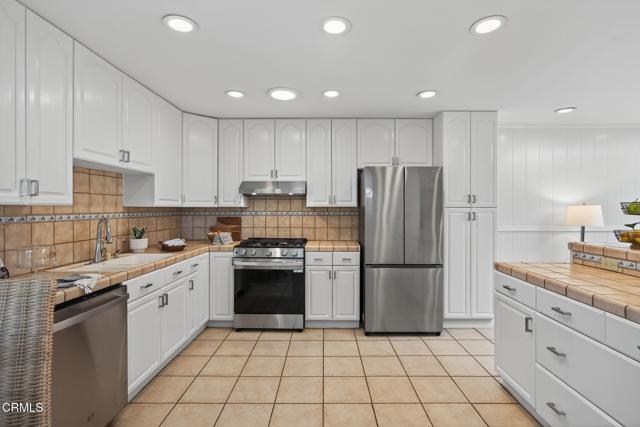 Detail Gallery Image 15 of 38 For 82 W Garden Gr, Port Hueneme,  CA 93041 - 2 Beds | 2 Baths