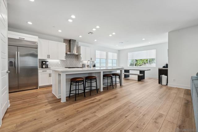 8246 Rose Quartz Cir, San Diego CA: https://media.crmls.org/mediaz/de096008-f114-4700-bb82-406476966817.jpg