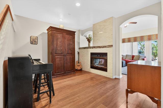 Detail Gallery Image 6 of 45 For 2128 Northshore Dr #B,  Chula Vista,  CA 91913 - 3 Beds | 2/1 Baths