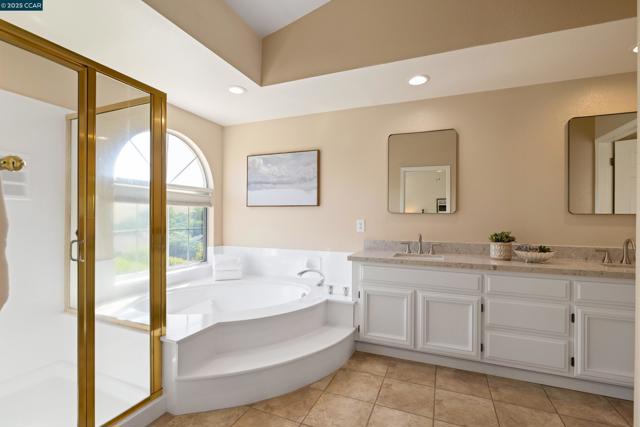 315 Glasgow Circle, Danville CA: https://media.crmls.org/mediaz/de0ab64a-e166-4892-9f89-434c64985b84.jpg