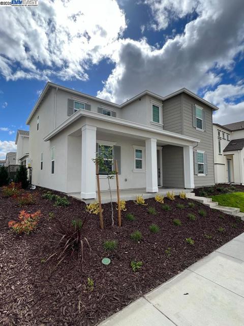 2978 Ellis Town Dr, Tracy CA: https://media.crmls.org/mediaz/de0b4f05-4bd3-44eb-a6c3-75b3685f864f.jpg