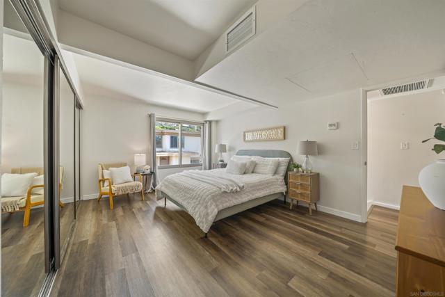 2680 Worden Street, San Diego CA: https://media.crmls.org/mediaz/de0bd570-a954-4b15-9422-e38dd61fb241.jpg