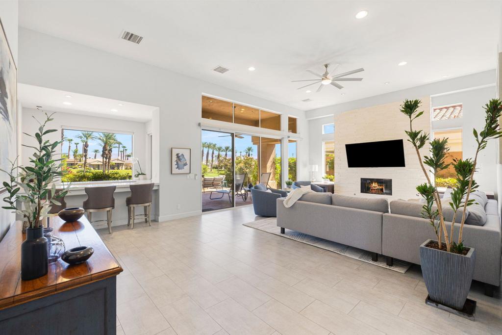 MLS #219139921DA image #13