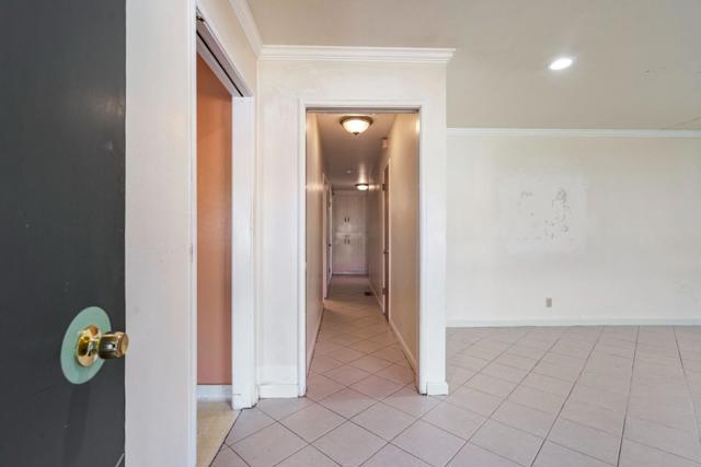 641 Main Street, Soledad CA: https://media.crmls.org/mediaz/de0e1cb8-96ba-4c32-bb11-2f580d947885.jpg