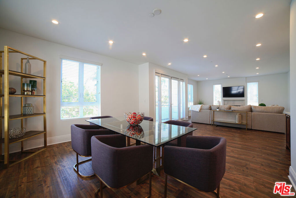 907 S SHENANDOAH Street #Ph 401