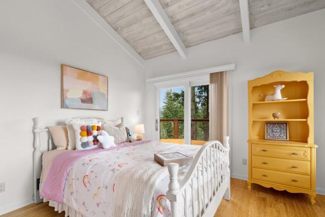 480 Quail Ridge Road, Scotts Valley CA: https://media.crmls.org/mediaz/de0ec002-da9f-422f-b575-29a771ae8b49.jpg