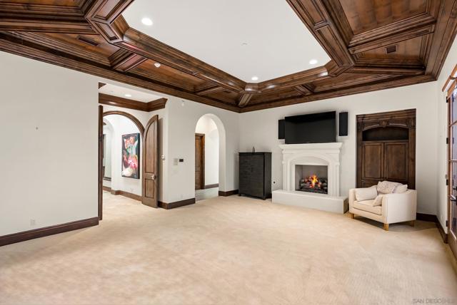 Image 17 of 36 For 7628 Top O The Morning Way