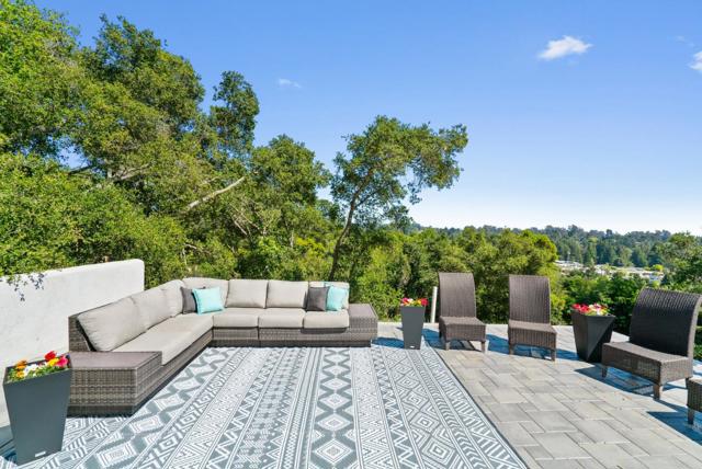 532 Moonrise Lane, Aptos CA: https://media.crmls.org/mediaz/de0fe041-dbac-4011-8b55-de035e49705d.jpg