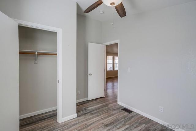 450 E Bradley Ave, El Cajon CA: https://media.crmls.org/mediaz/de11d9fe-6c4b-4c06-a4cd-d7ad40f27080.jpg
