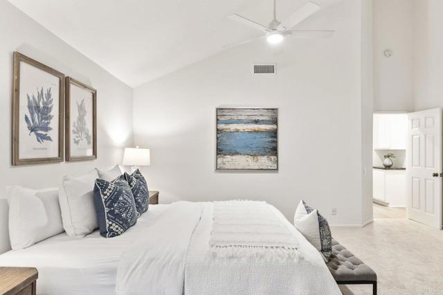 1219 Countrywood Lane, Vista CA: https://media.crmls.org/mediaz/de1273bb-a527-490e-b5ab-ee8a1fed7b74.jpg