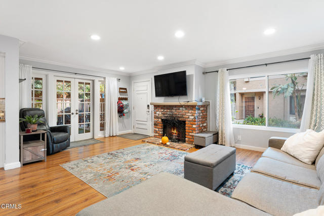 Detail Gallery Image 5 of 27 For 4448 Lubbock Dr #C,  Simi Valley,  CA 93063 - 3 Beds | 2/1 Baths