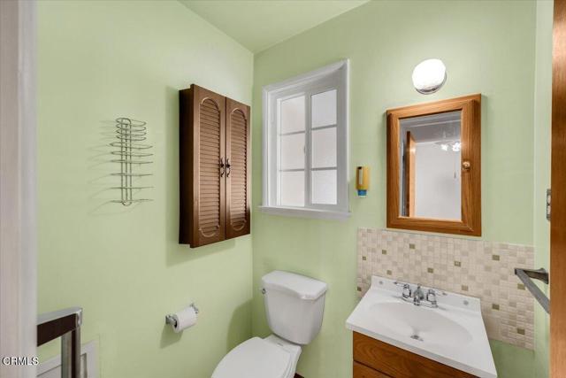 Detail Gallery Image 14 of 29 For 250 E Fromer St, Rialto,  CA 92376 - 3 Beds | 2 Baths