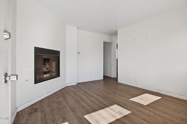 1211 Cruzero Street, Ojai CA: https://media.crmls.org/mediaz/de137fa8-672b-4838-99c5-dd4a1c0255f5.jpg