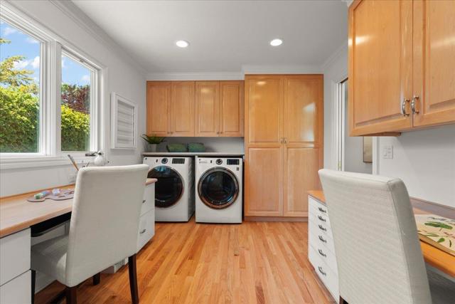 115 Doud Drive, Los Altos CA: https://media.crmls.org/mediaz/de144237-86fe-4586-82ee-ff562ca23a05.jpg