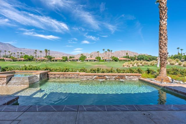 56023 Winged Foot, La Quinta CA: https://media.crmls.org/mediaz/de164930-eeb1-441a-a5d4-438ba2baee52.jpg