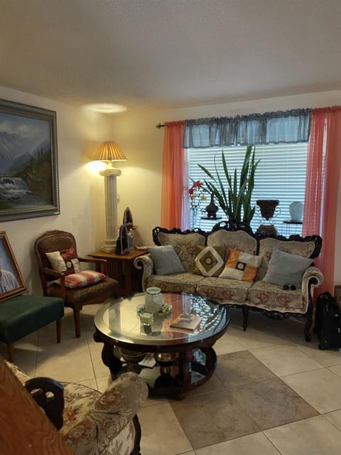 7483 Tooma, San Diego CA: https://media.crmls.org/mediaz/de1963b3-b8e6-40a3-83ef-e36a081e2892.jpg