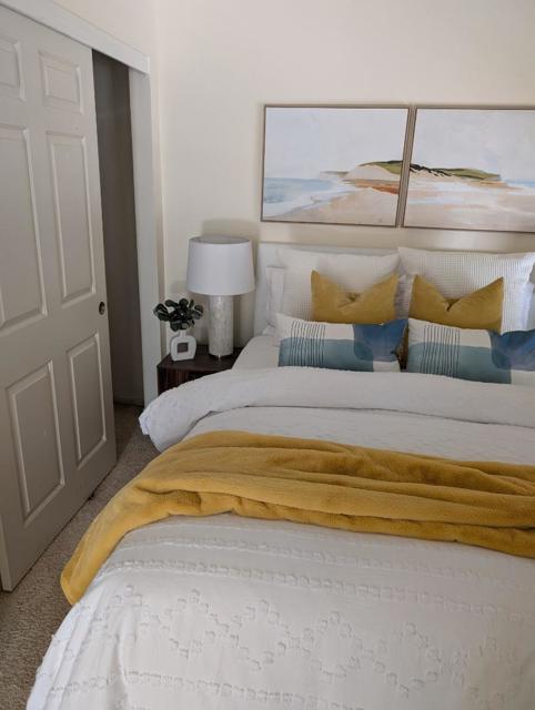 805 N San Antonio Road, Los Altos CA: https://media.crmls.org/mediaz/de196cda-981d-43b3-9bad-b49cfe4075ae.jpg