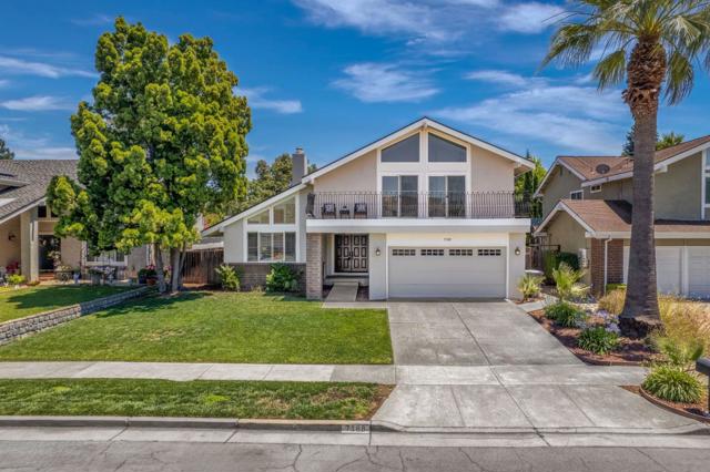 7188 Anjou Creek Circle, San Jose CA: https://media.crmls.org/mediaz/de1979d1-2235-451c-becc-72f44fc1378b.jpg