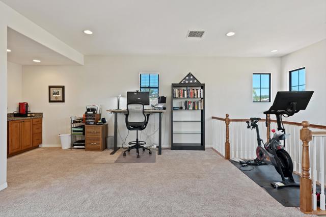 80680 Via Tranquila, La Quinta CA: https://media.crmls.org/mediaz/de19a69d-b445-4a05-9d2e-aa1fa4c077be.jpg