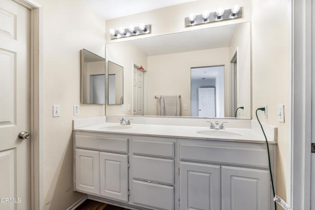 Detail Gallery Image 13 of 23 For 2182 Paseo Elegante, Oxnard,  CA 93030 - 3 Beds | 2/1 Baths