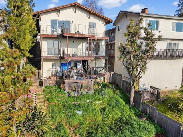 16605 Rolando Ave, Castro Valley CA: https://media.crmls.org/mediaz/de1a05af-49c5-4919-a764-1c390d2be7f8.jpg