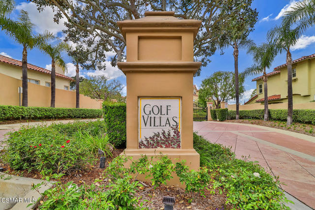 963 Corte Augusta, Camarillo CA: https://media.crmls.org/mediaz/de1a0fca-6866-4d5f-8fff-e9379282449a.jpg