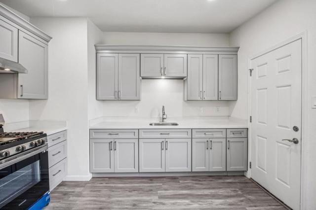 1224 Norton Street, San Mateo CA: https://media.crmls.org/mediaz/de1a6a95-19ee-4545-a806-98847933d080.jpg