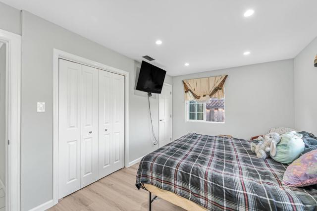 787 Macredes Avenue, San Jose CA: https://media.crmls.org/mediaz/de1ada73-e639-4daf-a04e-360bb56c6b12.jpg
