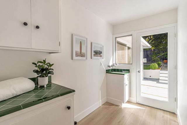 3593 Fernwood Street, San Mateo CA: https://media.crmls.org/mediaz/de1b42b0-f196-4609-bfdf-92d56a0dbb28.jpg