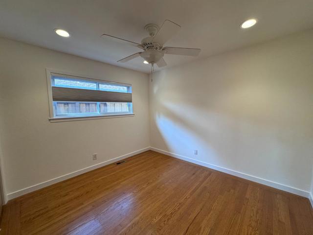 1533 Hawes Court, Redwood City CA: https://media.crmls.org/mediaz/de1bc13a-83b7-4b59-8bbf-76682805a6d8.jpg