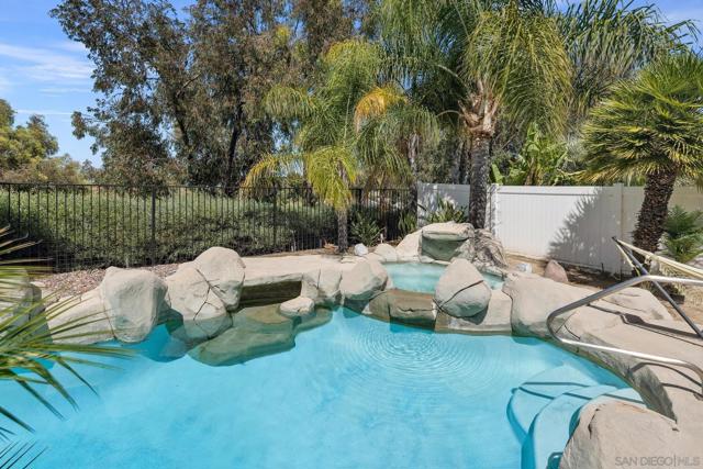 43016 Calle Reva, Temecula, California 92592, 5 Bedrooms Bedrooms, ,3 BathroomsBathrooms,Single Family Residence,For Sale,Calle Reva,240019537SD