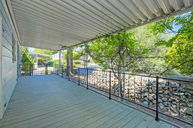 12339 Pepperwood, Auburn CA: https://media.crmls.org/mediaz/de1ca16e-17f1-448e-9509-f7e72cfde1d8.jpg