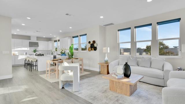 820 E Duane Avenue, Sunnyvale CA: https://media.crmls.org/mediaz/de1edcc4-9da9-4e7e-b7cc-feb2575e8e8c.jpg