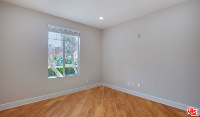 FOR RENT 6th Street Condominium Los Angeles Residential Lease