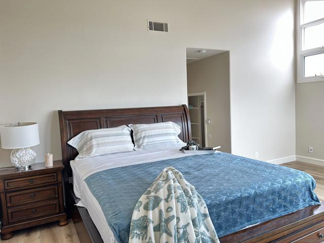 2510 Montgomery, Cardiff by the Sea CA: https://media.crmls.org/mediaz/de1f88a8-4dce-46cf-bd90-3996fd1f2d72.jpg