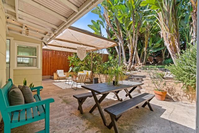 1978 Beryl St, San Diego CA: https://media.crmls.org/mediaz/de1fe848-f59b-4f2f-967a-5420f376e22b.jpg