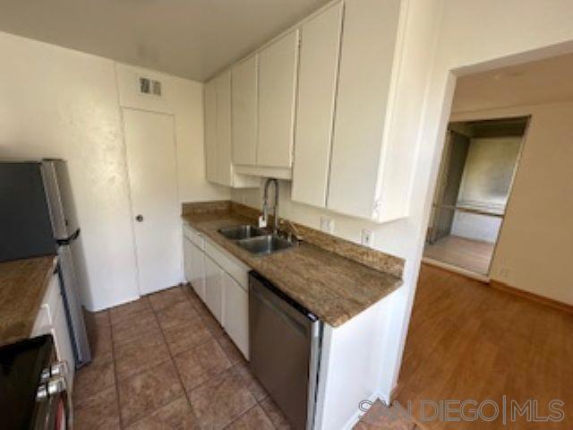 MLS #250028392SD img 3