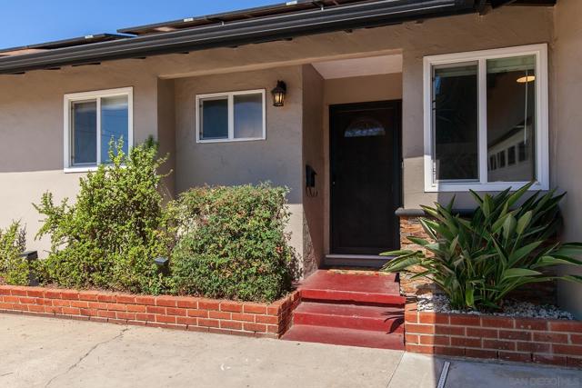 3581 Mount Abbey Ave, San Diego CA: https://media.crmls.org/mediaz/de21ac7c-7db2-496b-9432-61712a5aaee1.jpg