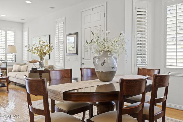 83 Via Aldea, Newbury Park CA: https://media.crmls.org/mediaz/de21f8e9-5825-4092-b7a9-7e3530018b40.jpg