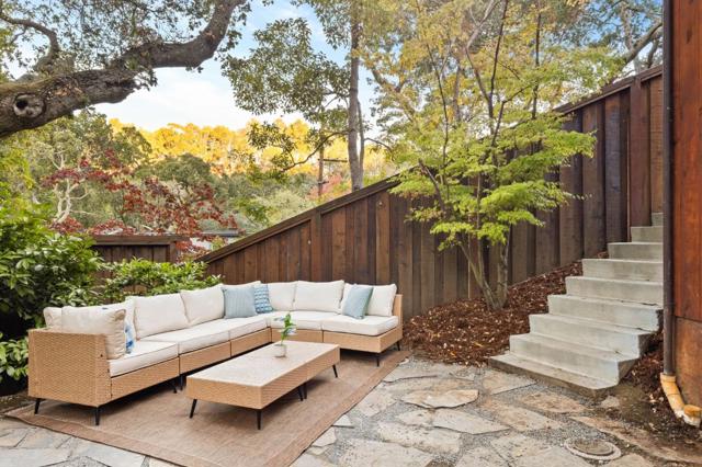 10 Winding Way, San Carlos CA: https://media.crmls.org/mediaz/de247bc3-b252-4ec3-a1bd-c8f84b6f6c28.jpg