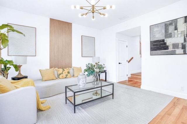 227 Ada Avenue, Mountain View CA: https://media.crmls.org/mediaz/de24aebc-3c2d-4db2-b663-cb588cdd58e2.jpg