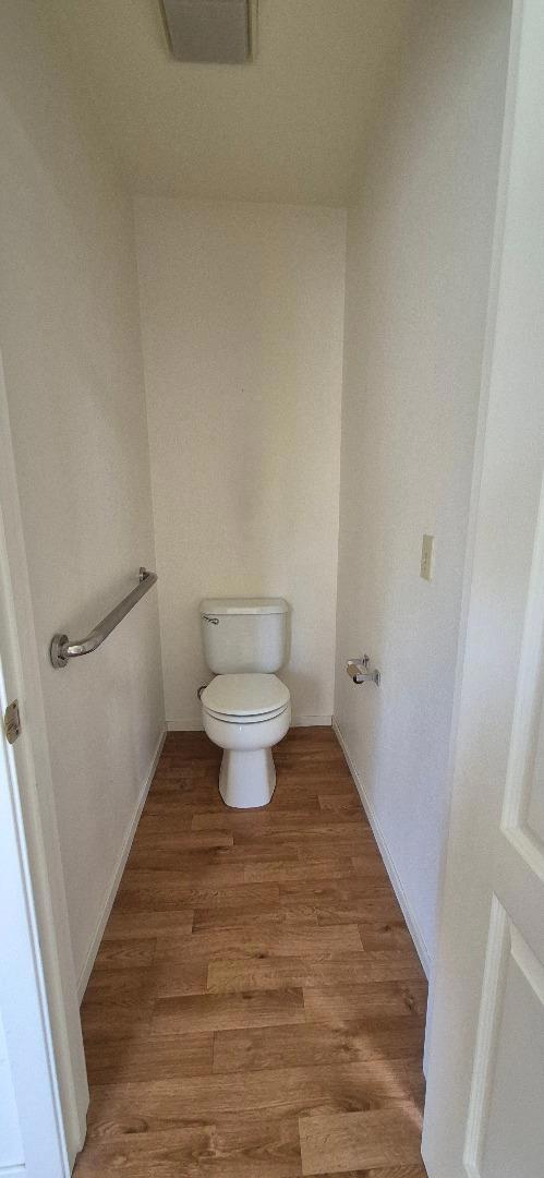 21854 Stonegate, Salinas CA: https://media.crmls.org/mediaz/de24e37c-eb7e-4925-8dd3-dfc40dad0853.jpg